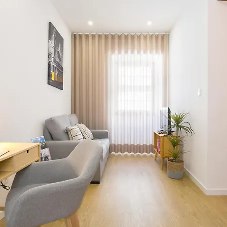 Center Apartment, Walkable, Ac&wifi Apartamento Lisboa